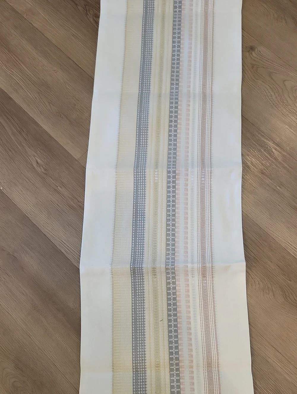 Threshold  Table Runner